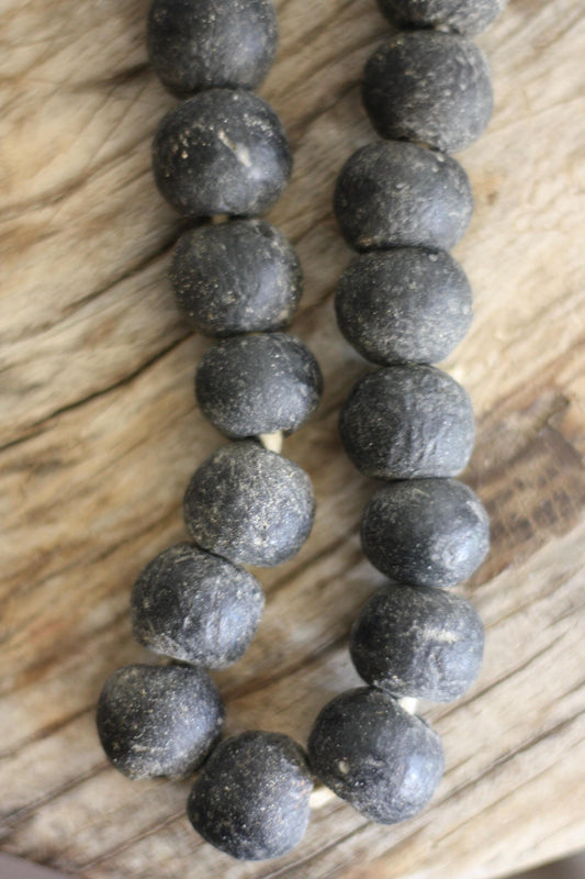 Vintage African Bead Strand Black