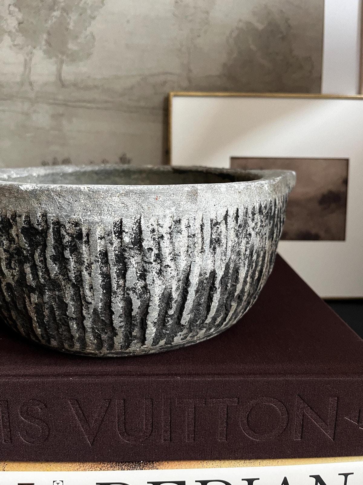 Vintage Stone Kundi Bowl Large