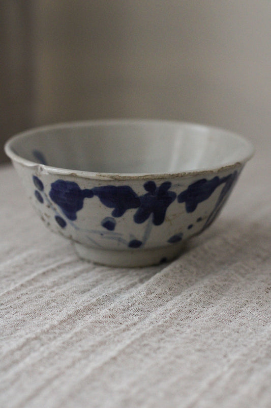 Antique Chinese Porcelain Bowl Blue White Provincial