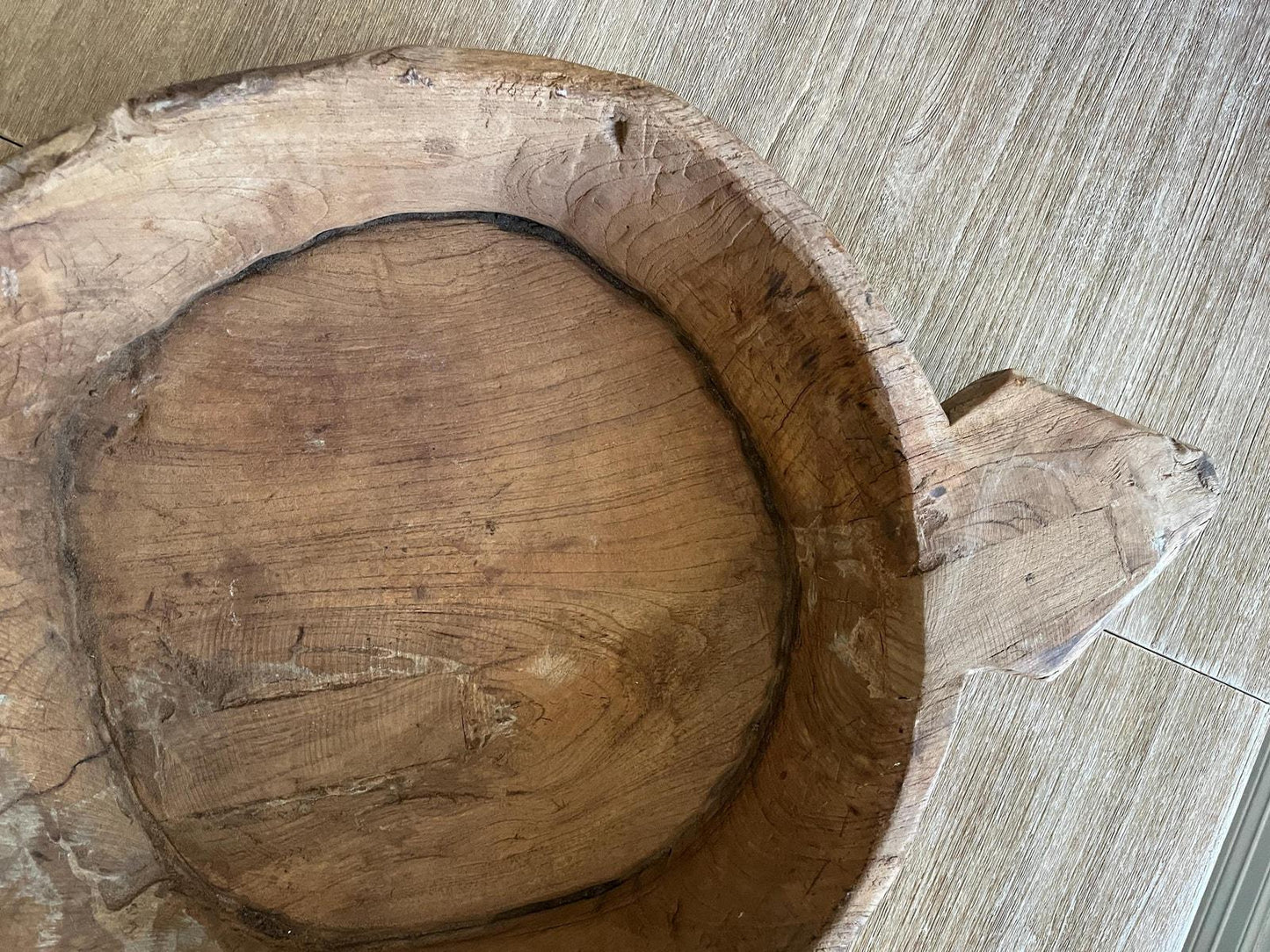 Large Vintage Wood Parat Bowl