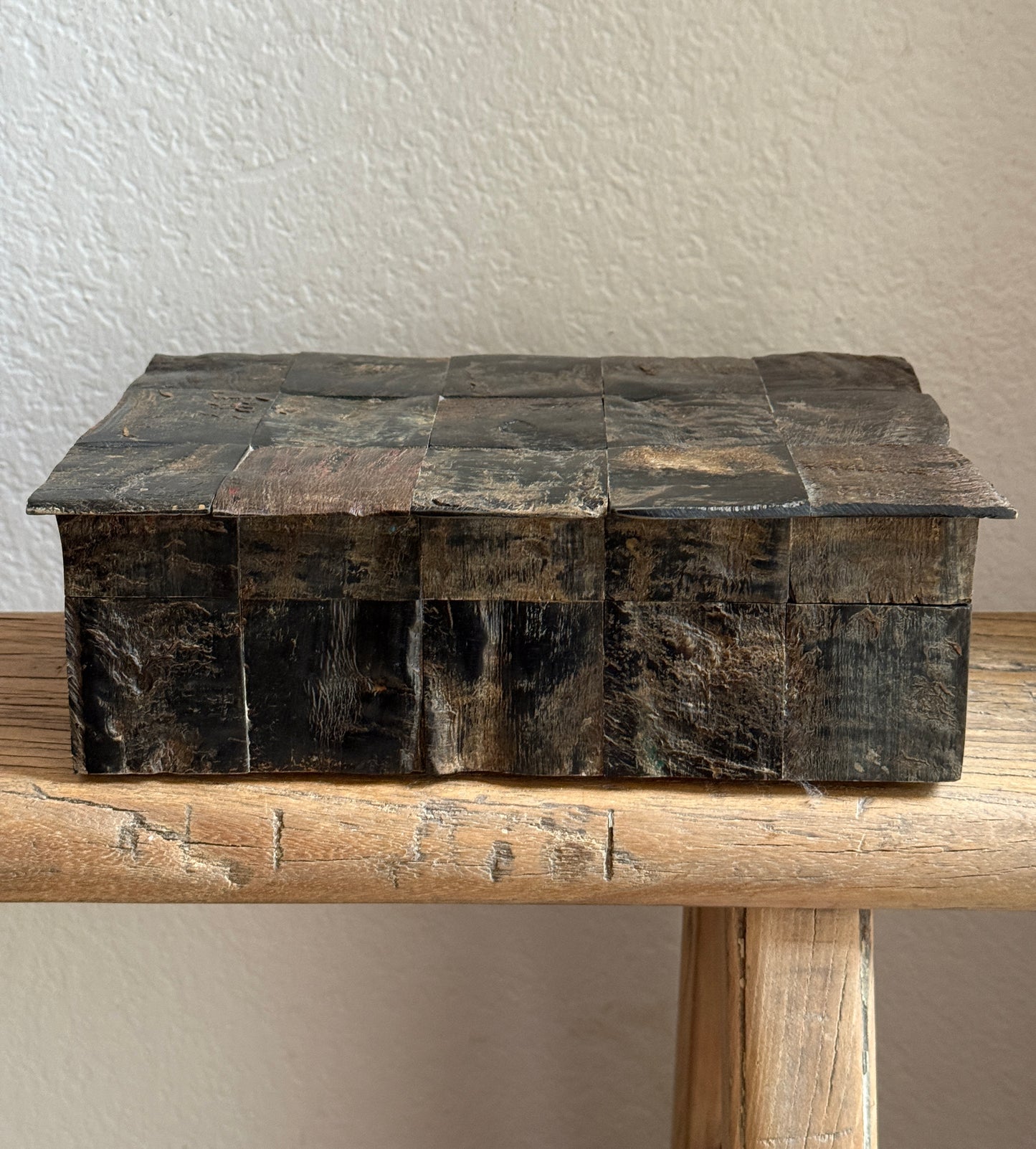 Basketweave Horn Box (Medium)