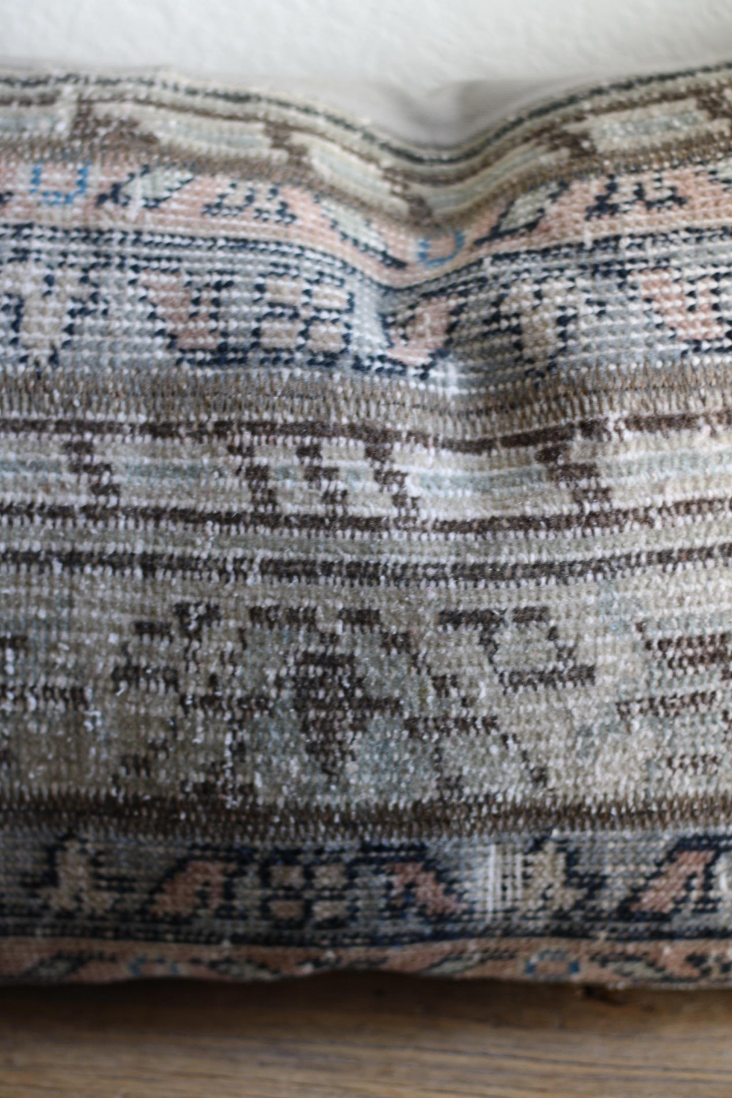 Turkish Rug Pillow Cover 16x24 Kilim